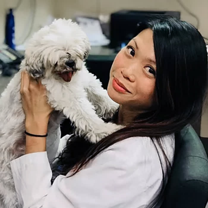 Dr. Vivian Ng, Edgewater Veterinarian